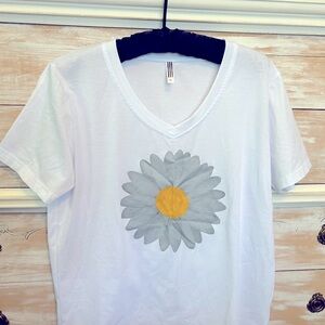 Women’s T-shirt, cotton/polyester, with painted gray daisy.  Fun summer T.